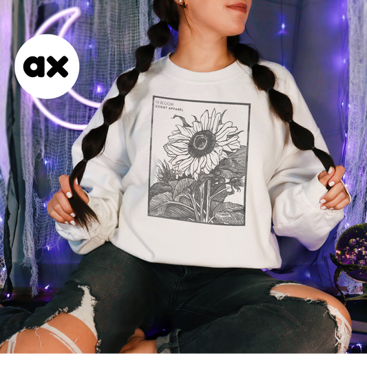 IN BLOOM • UNISEX SWEATSHIRT